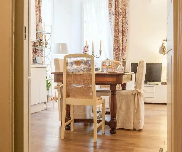 Borgo Dei Salinari *