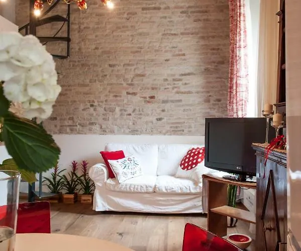 Borgo Dei Salinari קרביה